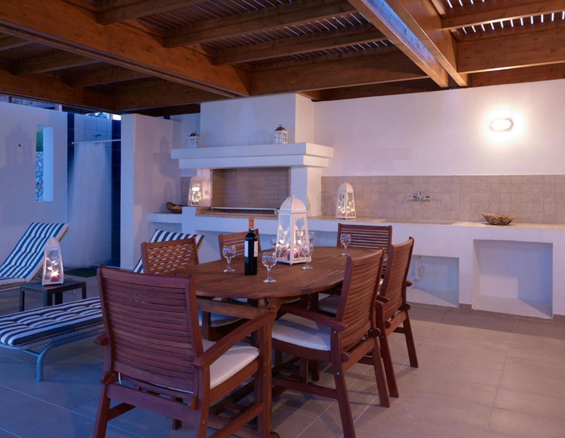 Luxury Villa Verna 林都斯 外观 照片